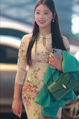 街拍惊现微胖女神！韩艺173cm身材绝了
