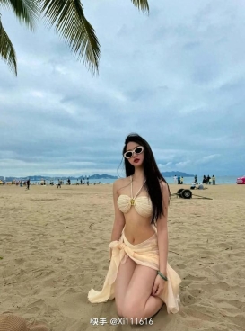 海边美女随拍！