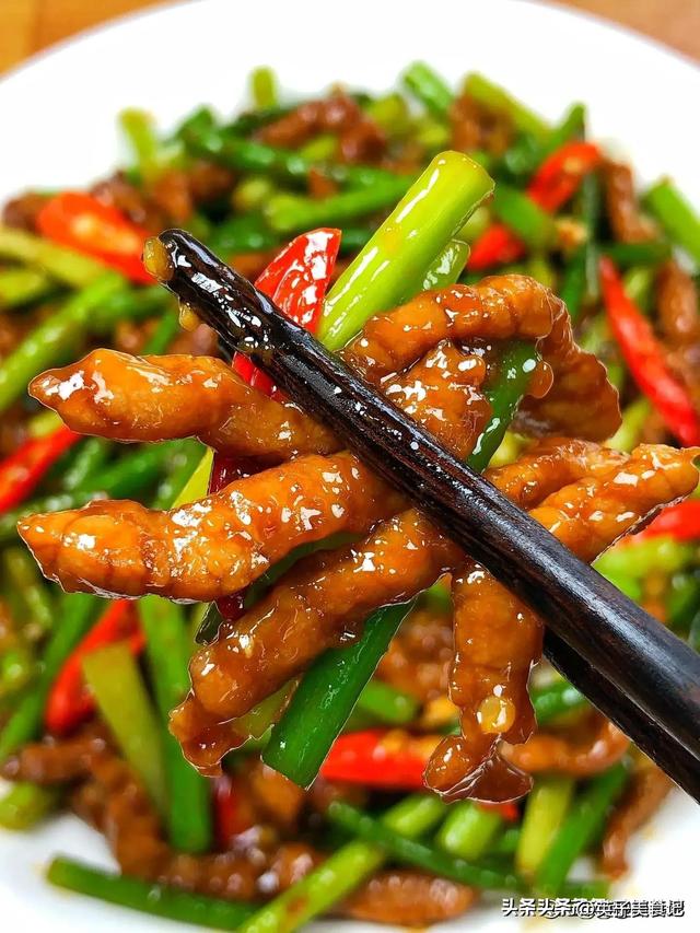 它是“天然青霉素”，一通便，二赶菌，三强免疫，四抗病毒