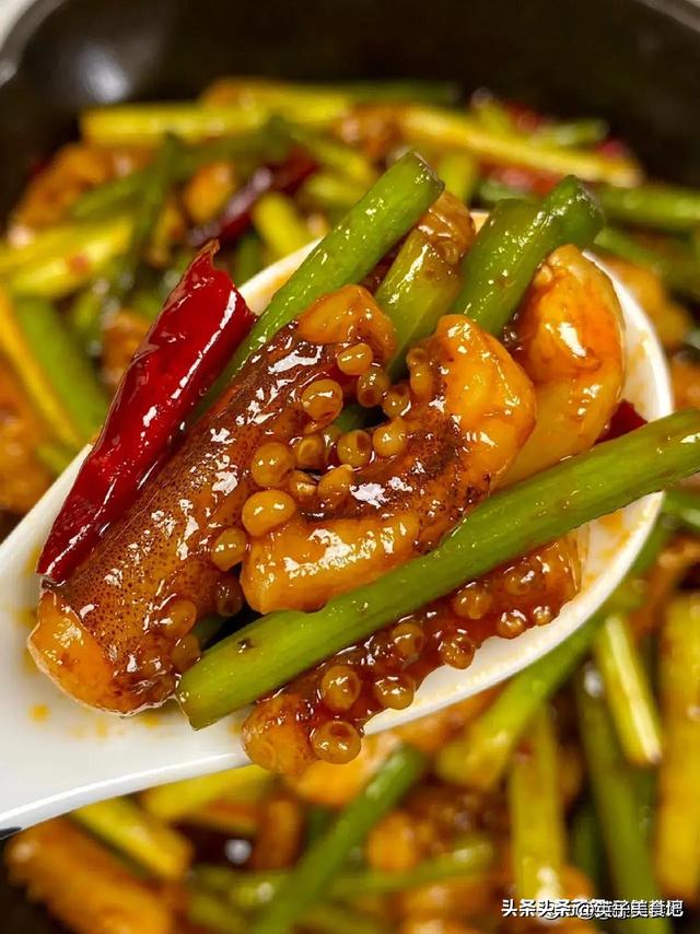 它是“天然青霉素”，一通便，二赶菌，三强免疫，四抗病毒