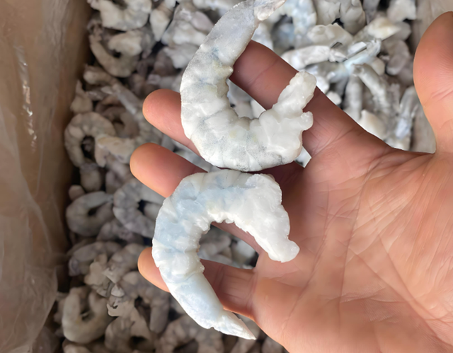 买海鲜时，遇到这3种海鲜，再好吃也别买，否则可能白花钱！