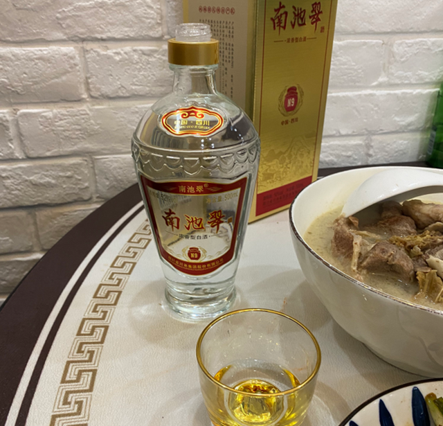 买海鲜时，遇到这3种海鲜，再好吃也别买，否则可能白花钱！