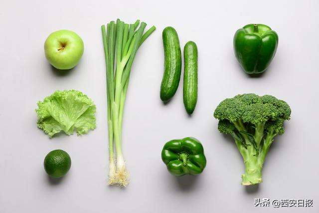 焯水不是简单煮一下！这 6 类必须焯水的食物，你可能一直都没焯对