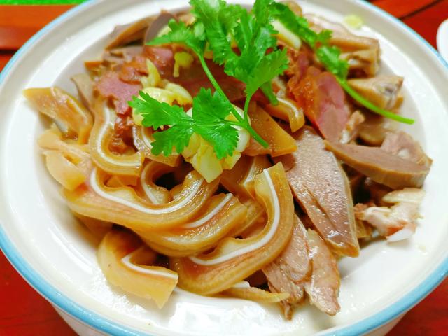 农历二月初二，提醒大家再忙也要吃4道“抬头菜”,寓意鸿运当头