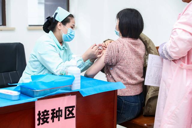 甲流住院的人增多！医生叹气：不管多大年纪，牢记“5不做3坚持”