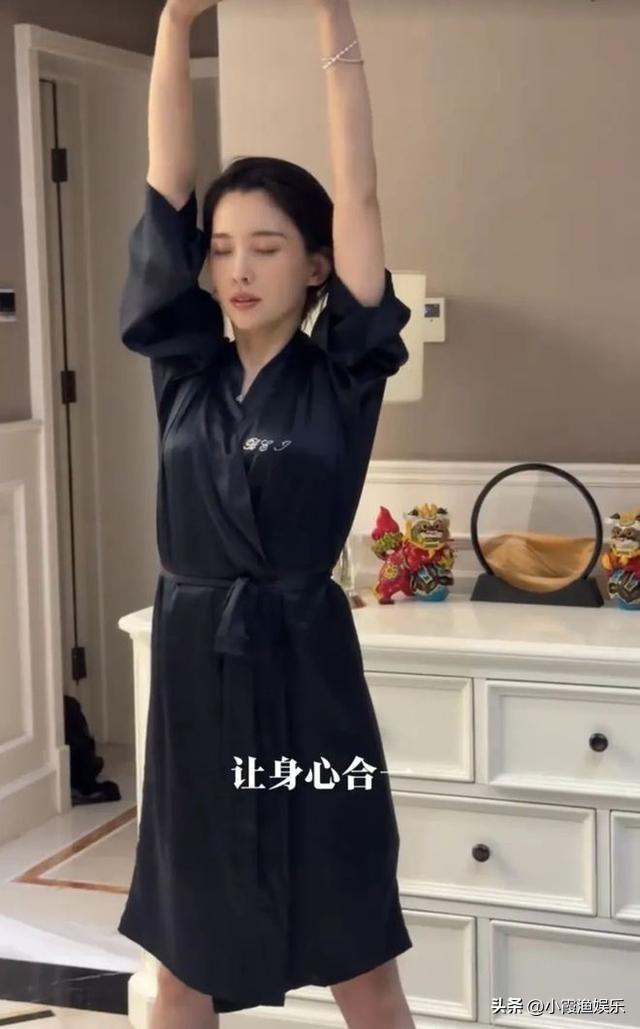 45岁章子怡和33岁森林北对比健身照，网友：突然理解了汪峰！