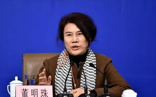 格力不再回避，董明珠停职审查风波40天后，再被传转移格力资产