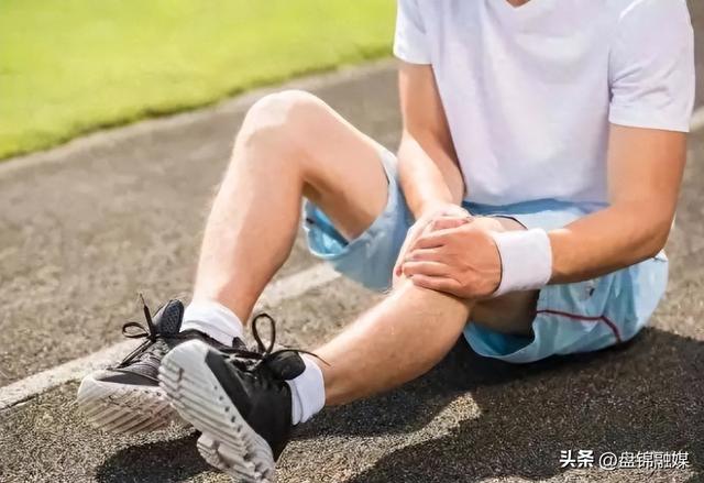 腿部就是你的“血糖仪”，若频繁有这6种症状，多半是血糖超标了
