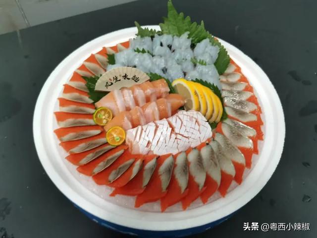 有个开三文鱼店的哥哥，是种什么体验?
