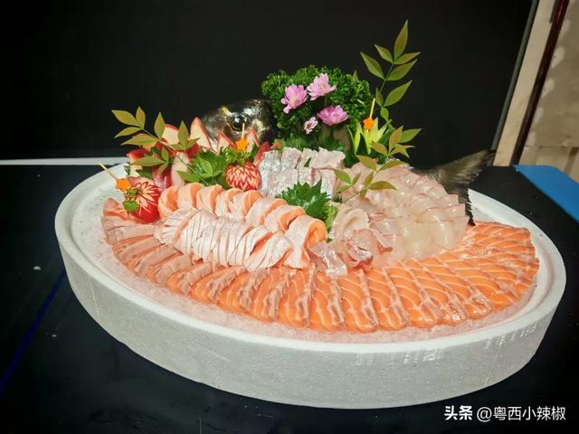 有个开三文鱼店的哥哥，是种什么体验?