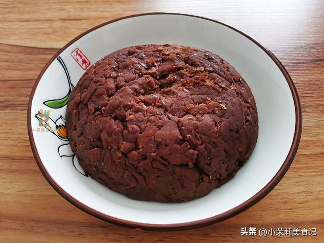 今日二月初一，牢记：1不出，2不做，吃3样，寓意生活富裕日子顺
