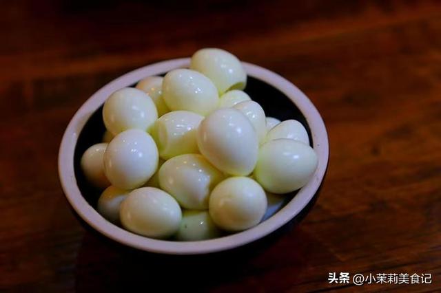 今日二月初一，牢记：1不出，2不做，吃3样，寓意生活富裕日子顺