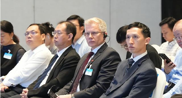 若不出意外，2025年下半年开始，大部分家庭可能面临“四大难题”
