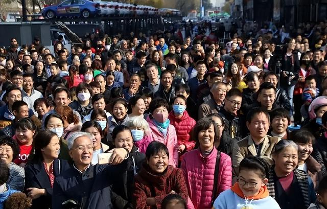 若不出意外，2025年下半年开始，大部分家庭可能面临“四大难题”