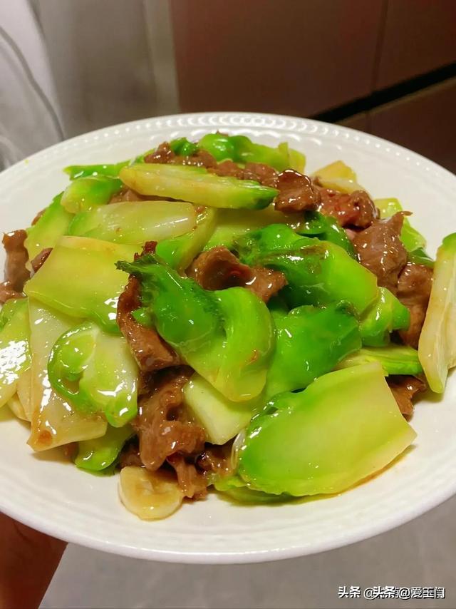 春天少吃猪肉多吃它，贵也要舍得，高钙高蛋白，随手一炒真下饭