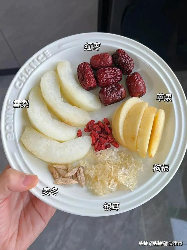 “咳嗽不是病，咳起来要人命”，这几样食物赶紧安排，护肺抗炎