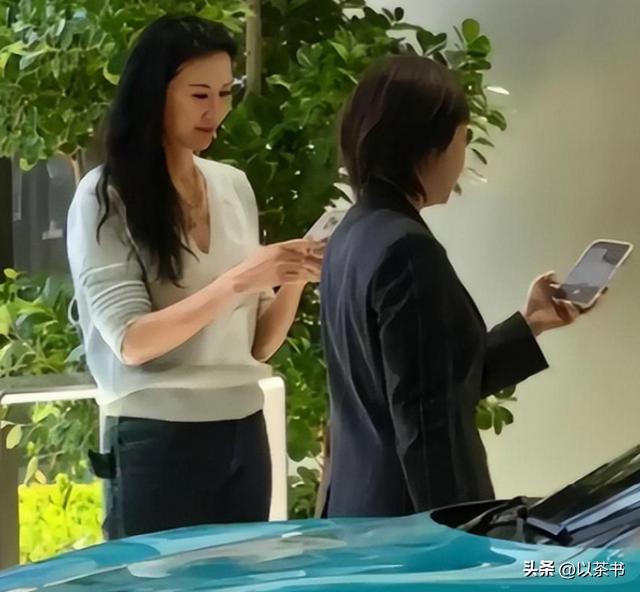 原来她就是雷军的妻子，怪不得做什么都能来财，娶一个贤妻旺三代