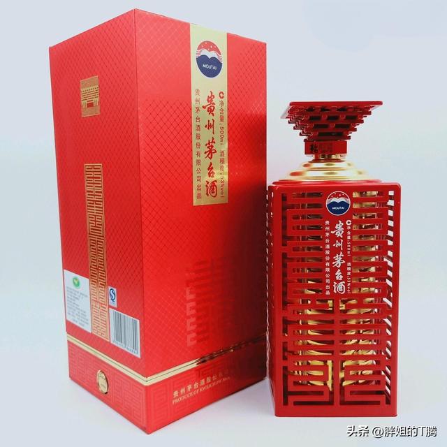 这10套茅台成套纪念酒，颜值高，收藏价值还足，有一套都不得了！