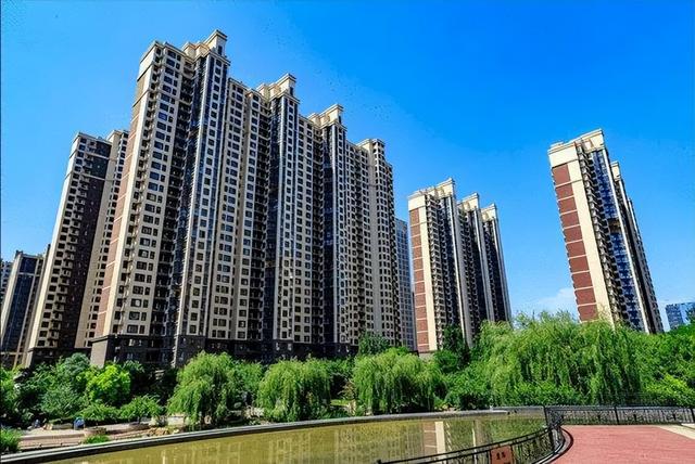 拆迁要全面叫停？明确了：2025年起，超过20年的房子将统一处理？