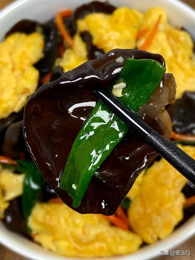 立春吃芽，助肝生发，立春后吃这几种食物，清湿热，护脾胃补阳气