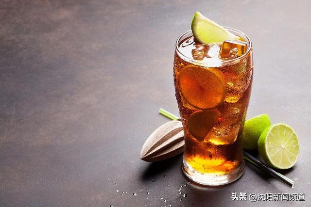 建议父母：厨房2种调料，正在慢慢“掏空”你的骨骼，做菜时少放