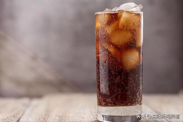 建议父母：厨房2种调料，正在慢慢“掏空”你的骨骼，做菜时少放
