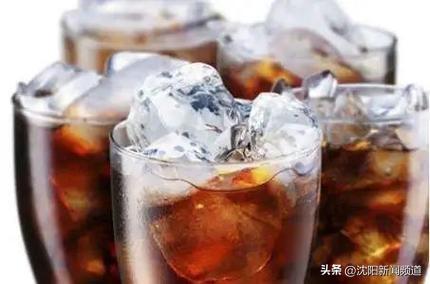 建议父母：厨房2种调料，正在慢慢“掏空”你的骨骼，做菜时少放