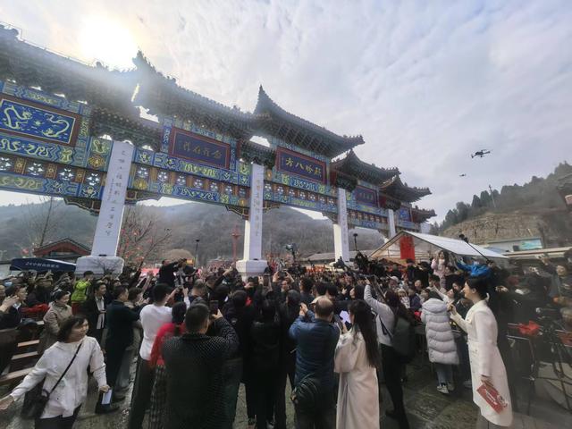 10万人围观“一口”锅  博山酥锅成好客山东新名片