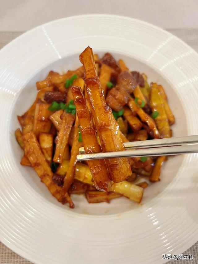 春天这6道菜别错过，促进消化，调理脾胃，应季而食更健康