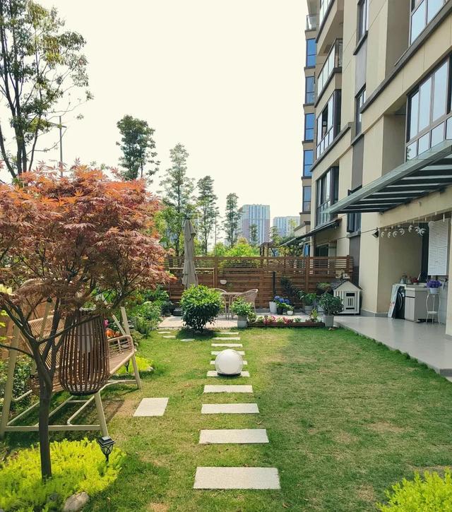 有一种痛苦叫买了“一楼带小院”，幻想很美好，住起来苦不堪言！