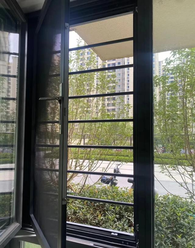 有一种痛苦叫买了“一楼带小院”，幻想很美好，住起来苦不堪言！