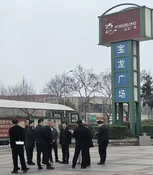 合同未签、布局未定！胖东来郑州首店位置有变？于东来周末又考察了两地→