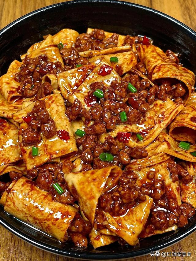 一周饭菜不重样，我家孩子和老公都特别爱吃，开胃又下饭！