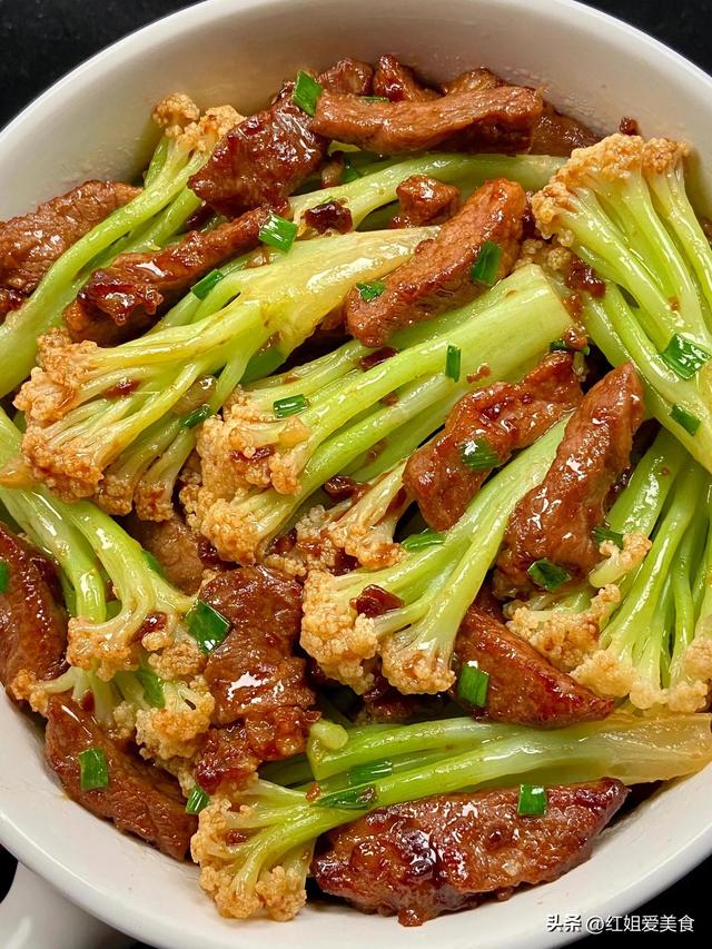 一周饭菜不重样，我家孩子和老公都特别爱吃，开胃又下饭！