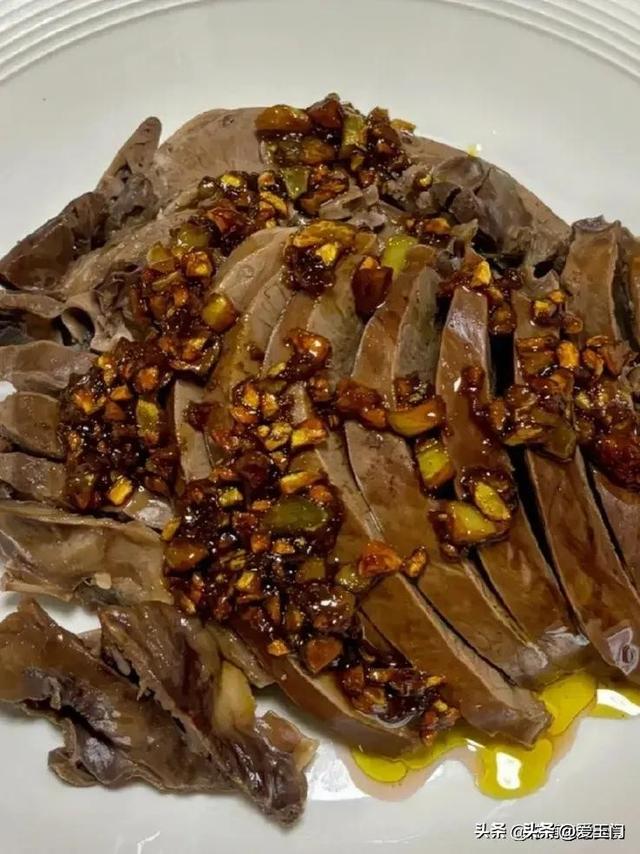 睡眠不好容易老，这6种食物隔天换着吃，改善睡眠，身体好精神足