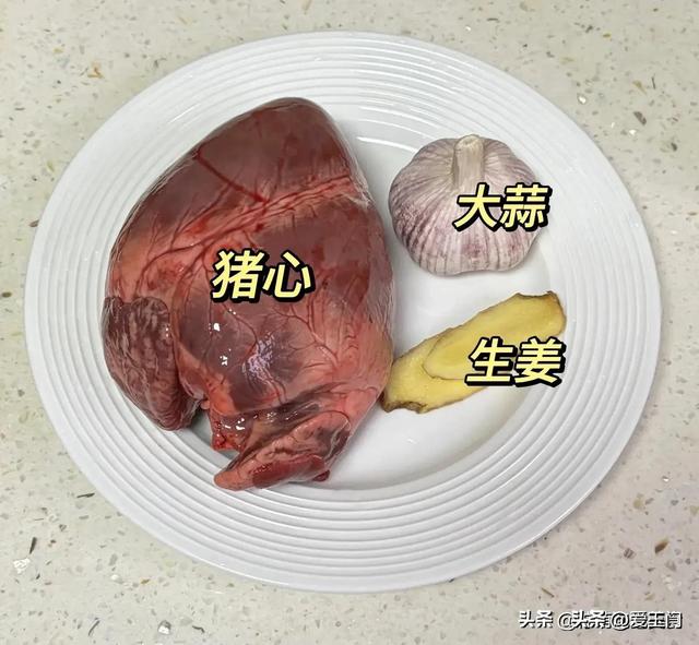 睡眠不好容易老，这6种食物隔天换着吃，改善睡眠，身体好精神足