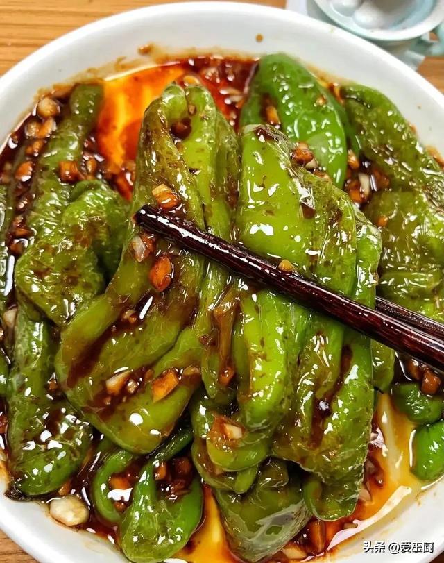 它是“维C之王”，比番茄高10倍，隔天吃1次，散寒祛湿、还减脂