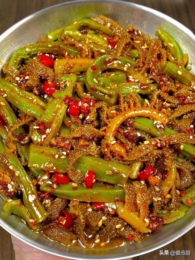 待客上桌必抢光的4道凉拌菜，营养又好吃，下酒又下饭，开胃解腻