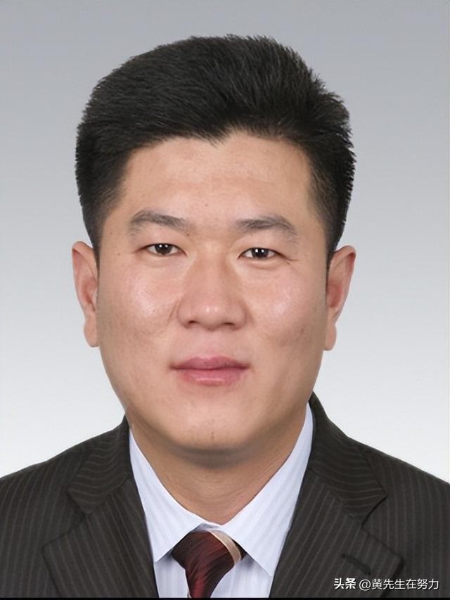 2025年3月4日晚上，共有3名老虎落马，大快人心 ，这是人民的呼声