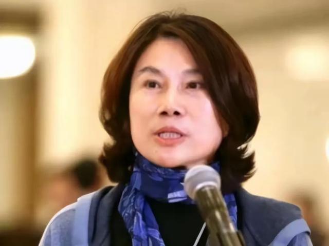 两会第一天，传出了6大好消息！网友拍手叫好：这才是人民好代表
