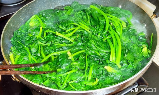 即将3月，抓紧吃“春天第一鲜”，比荠菜营养，比韭菜鲜，别不懂吃！