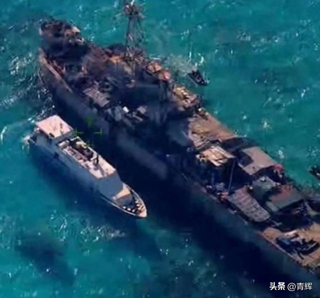真把自己给烧了？仁爱礁黑烟后菲律宾破船最新画面曝光:通体黢黑