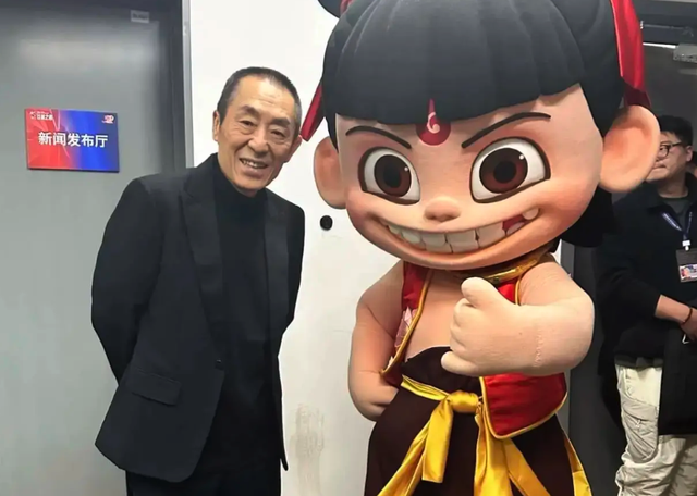 著名作家怒评《哪吒2》：低俗不堪「毁艺术」，玷污传统神话！