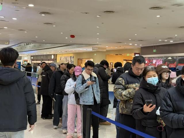 突然宣布关店205家！河南首店才开了俩月，曾大排长队一天狂卖35万元