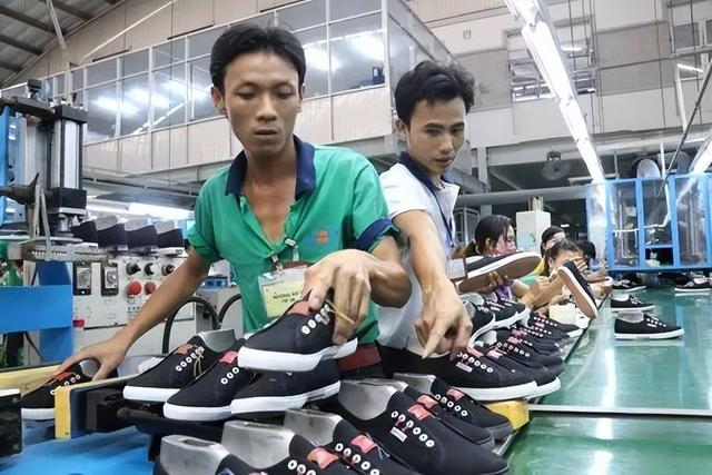 从“赶超中国”到一夜崩塌，越南订单逃离工厂停工，原因始料不及