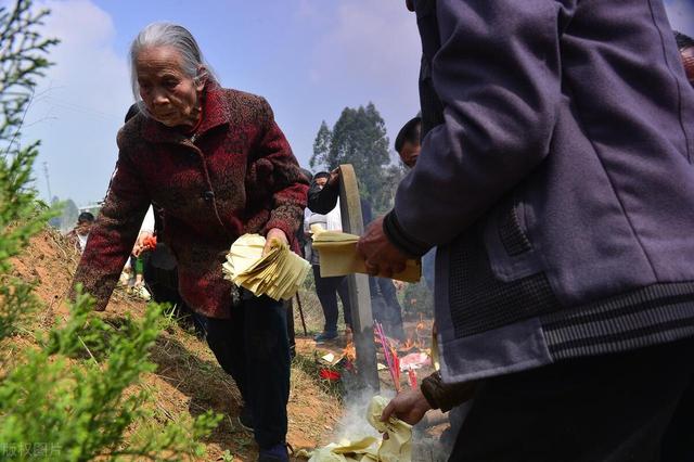 今年清明不一般，老人说“60年一遇，3人不上坟”，是指哪3人？