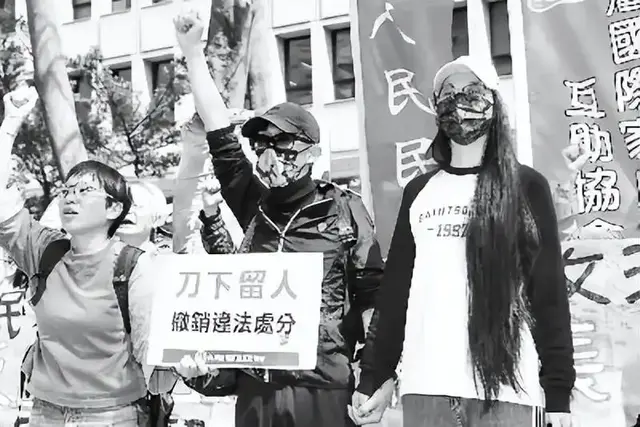 刚刚！赖清德驱赶“大陆配偶”，大陆宣布重拳反击，最高判死刑