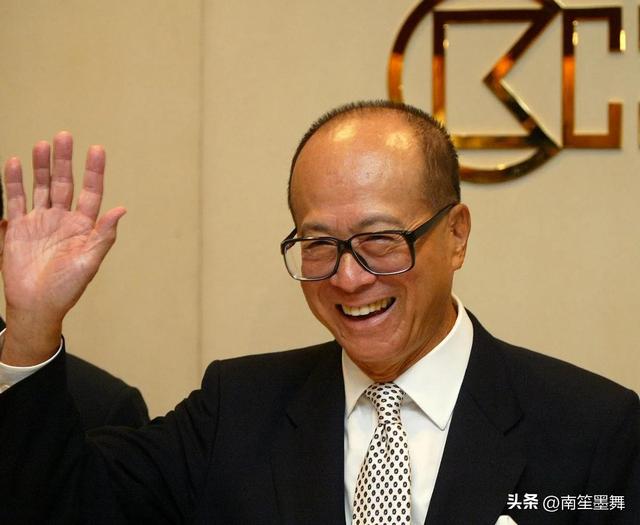 大陆话音刚落，港口将被收购？李嘉诚家族已赴陆，官方终于上硬菜