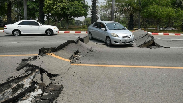 强过汶川地震？中国救援医疗队连夜组团驰援！专家：相当于上千个原子弹爆炸的威力，可能造成数万人遇难！
