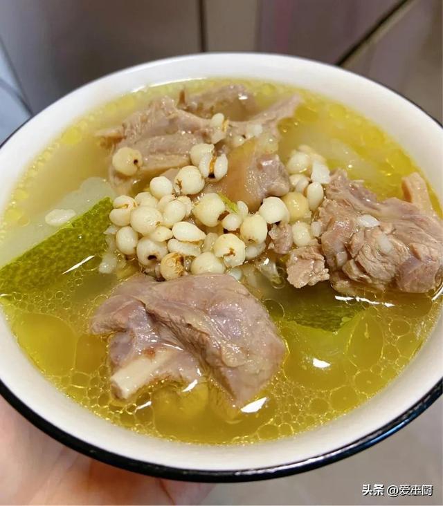 “睡眠不好，多是肝火旺”，建议多吃这4种汤，清肝火、助睡眠！